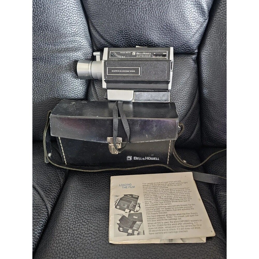 Bell & Howell Super 8 Zoom 1201 Auto Load Focus-Matic Camera Untested Prop?